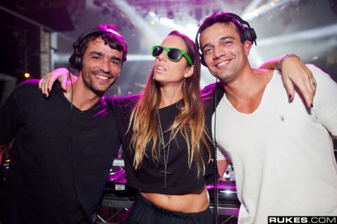 Life Is A Loop, Tatiana Fontes, Muri and Luis Miolaro - "GIANT" @ Avalon - March 3, 2012