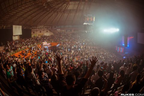 Avicii @ Coliseum Nacional De Ingenieros (Tegucigalpa, HN) - November 8, 2012