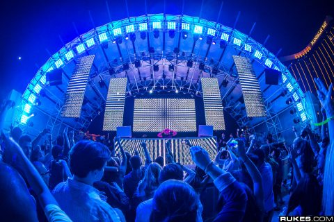 Axwell @ "Eclipse" Daylight Beach Club (Las Vegas, NV) - May 22, 2013