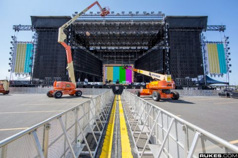 Electric Daisy Carnival 2012 (Setup) @ MetLife Stadium (New York, NY) - May 17, 2012