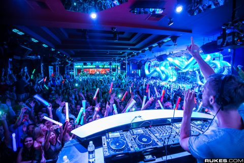 Calvin Harris and Bobby Burns @ Surrender Nightclub (Las Vegas, NV) - September 2, 2012