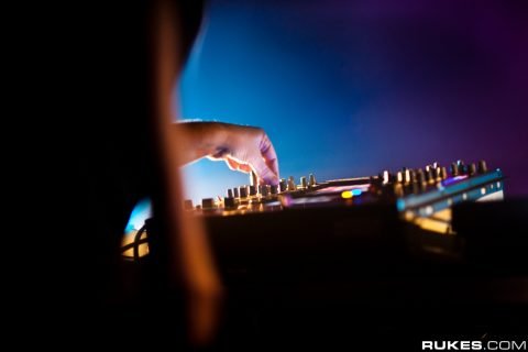 Sander Kleinenberg, Quivver and Darin Epsilon - "GIANT" @ Avalon - February 5, 2011