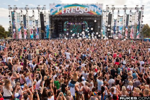 Stereosonic 2011 @ Melbourne Showgrounds (Melbourne, AU) - December 3, 2011