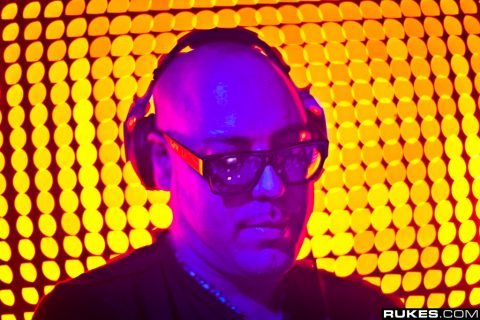 Roger Sanchez and Dean Mason - "GIANT" @ Sutra - March 30, 2011