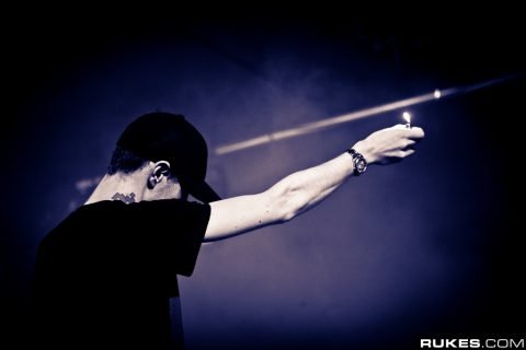 Deadmau5 "Unhooked" @ Millennium Music Hall (Cardiff, UK) - December 12, 2010