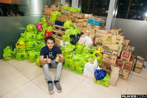 Zedd and Madeon @ SMX Convention Center (Manila, PH) - December 12, 2013