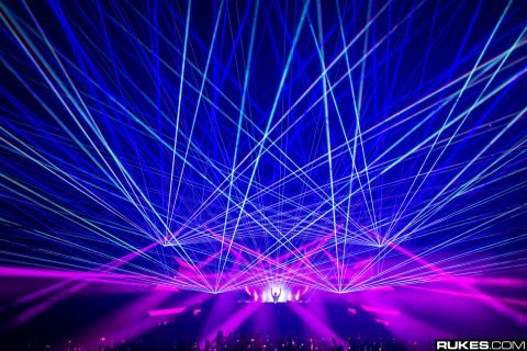 Calvin Harris "Greater Than" (Day 2) @ The SSE Hydro (Glasgow, UK) - December 23, 2013