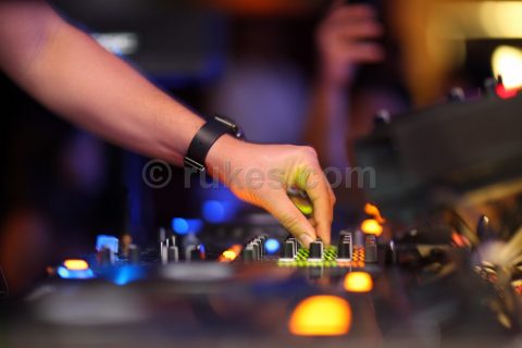 Sharam and Ryan Sage - "GIANT" @ Code - October 1, 2009