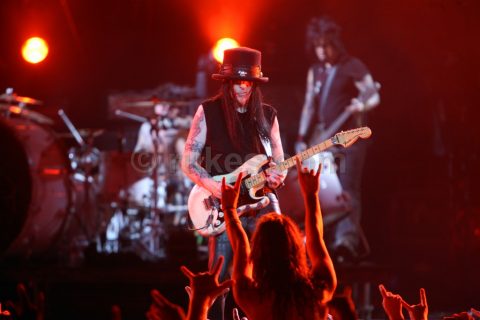 Motley Crue @ White River Amphitheater (Auburn, WA) - July 27, 2009