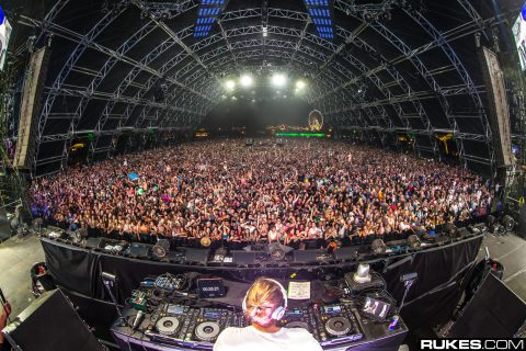 David Guetta and New World Punx @ Coachella 2015 (Day 3) – April 12, 2015