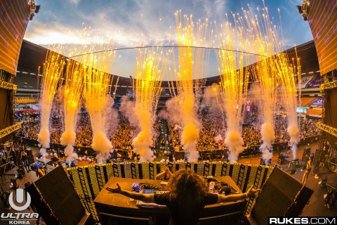 Ultra Korea 2015 (Day 1) @ Olympic Stadium Complex (Seoul, KR) – June 12, 2015