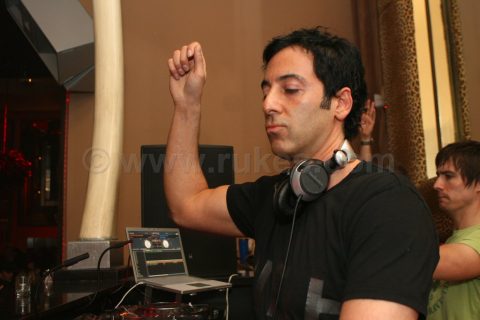 WMC 07: Bullitt Mixer w/ Deep Dish, Cedric Gervais and Dean Coleman @ Set - March 22, 2007