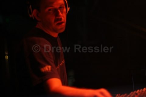 DJ Three and Ecco @ Spundae - August 20, 2005