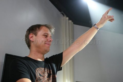 Armin Van Buuren and Boris MD - "GIANT" @ Tentation - March 11, 2007