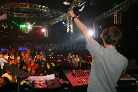 Noisia, Origin, Wallkrawler, Deekline, Reid Speed and Josh David @ Funktion - December 13, 2006