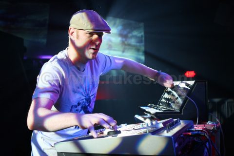 Junkie XL, Jerry Bonham and Bamaca - "GIANT" @ Vanguard - December 23, 2006