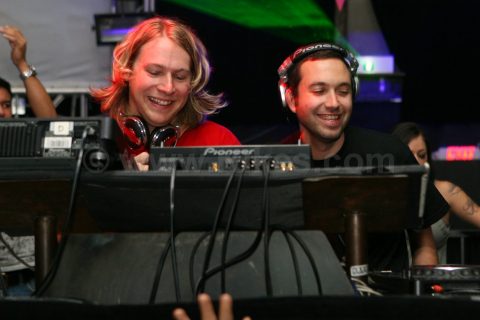 One + One: James Zabiela, Nic Fanciulli and Kos - "GIANT" @ Vanguard - May 5, 2007