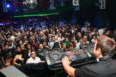 Starkillers, Serge Devant, Faarsheed and Mark Tabberner - "GIANT" @ Vanguard - May 12, 2007