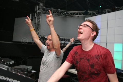 Above and Beyond and AJ Morris - "GIANT" @ Vanguard - October 20, 2007